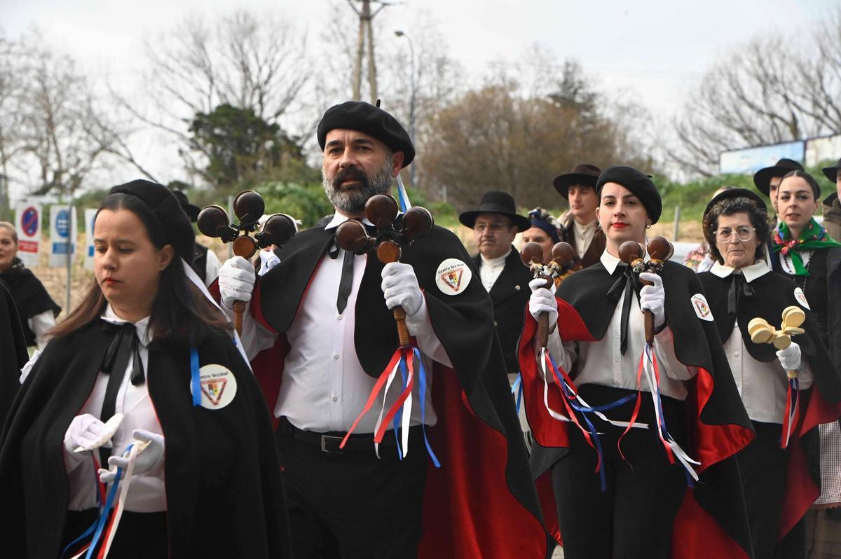 Navia acoge por primera vez el Certamen de Rondallas de Vigo