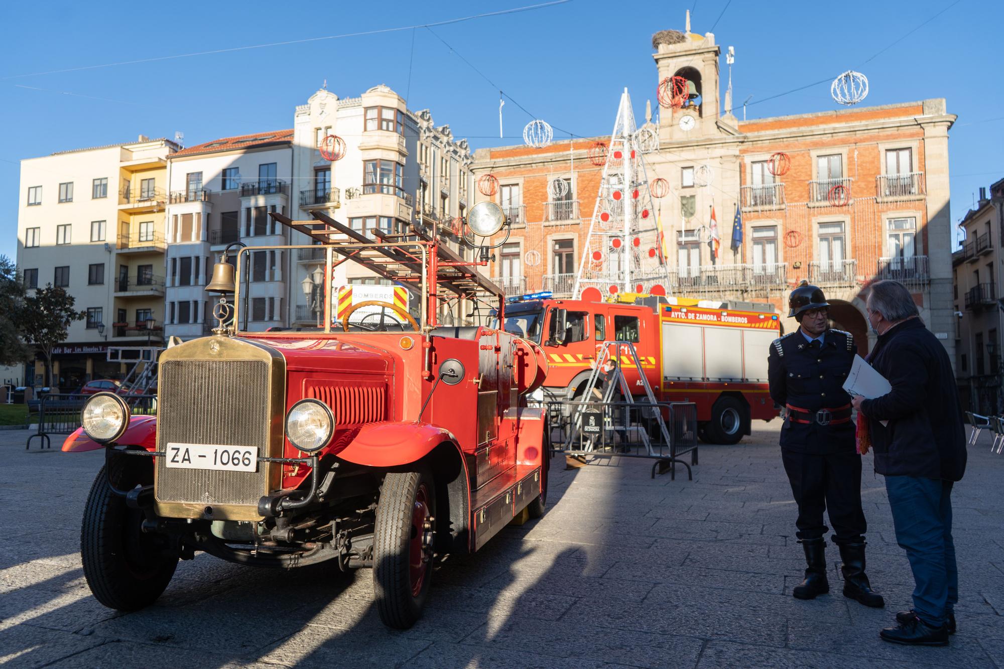 GALERÍA | Este es el camión más antiguo del parque de Bomberos de Zamora