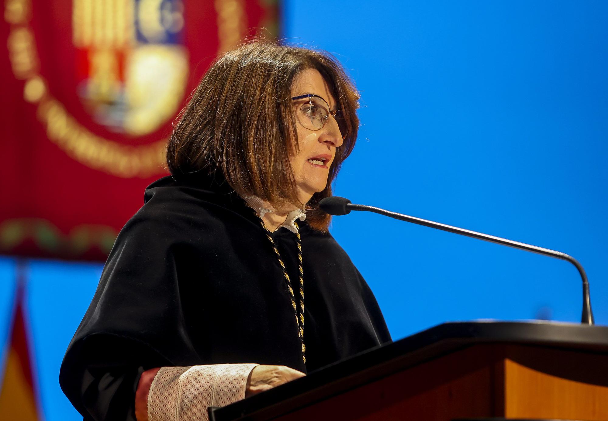 SANTO TOMAS AQUINO HONORIS CAUSA JOAN FRANCESC MIRA Y PREMIOS EXTRAORDINARIOS DE DERECHO EN PARANINFO