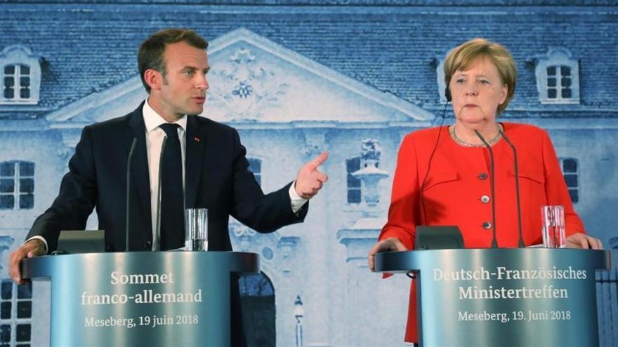 Merkel y Macron anuncian un acuerdo para la reforma de la eurozona