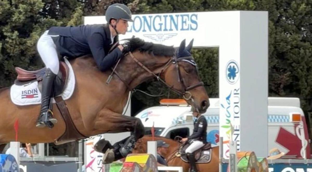 Daniel Ocaña y «Dancing de L´Enclos», en el CSI Junior de Vejer de la Frontera.  | C. O