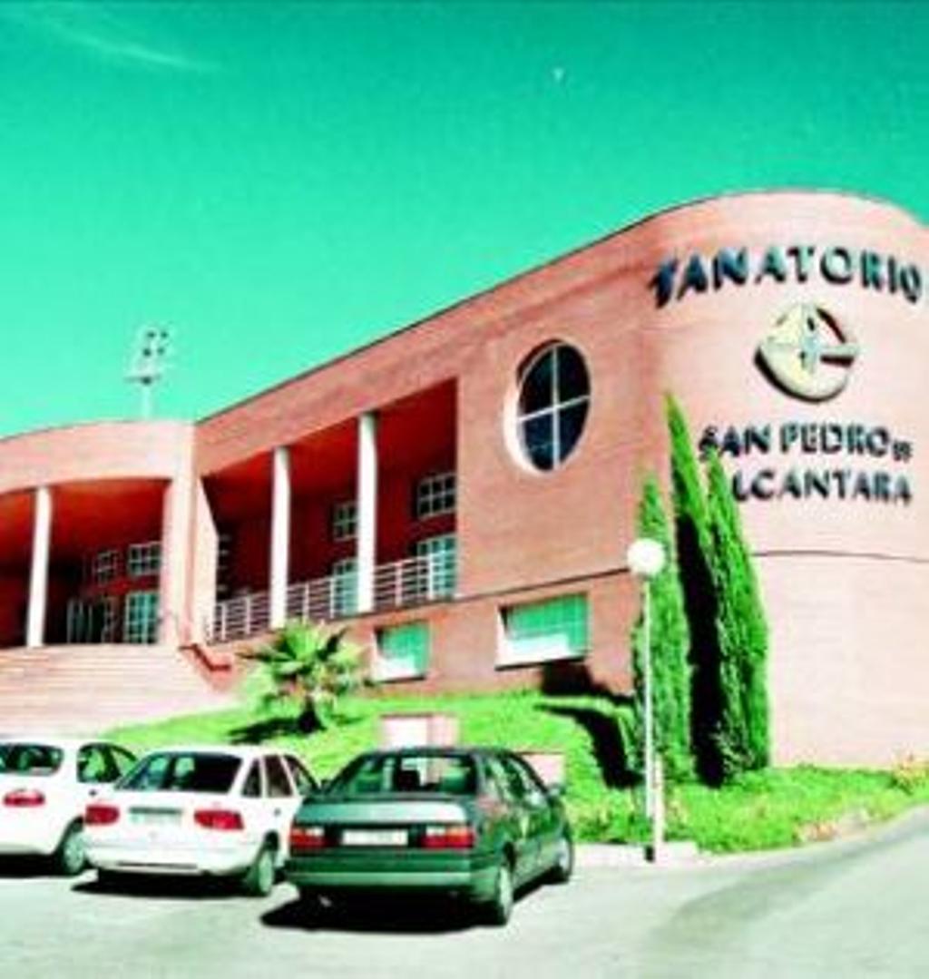 El tanatorio niega a sus clientes poner esquelas en EL PERIODICO