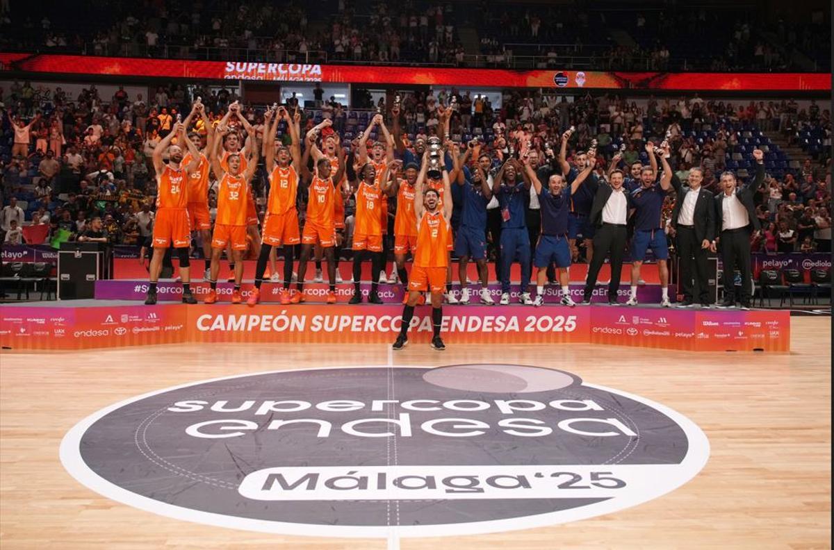 El Valencia Basket masculino, campeón de la Supercopa.