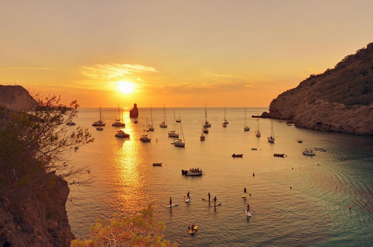 Amanecer en Ibiza.