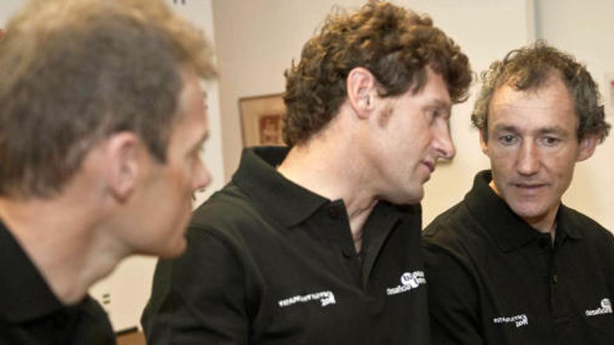 Alberto Iñurrategi, Juan Vallejo y Mikel Zabalza.