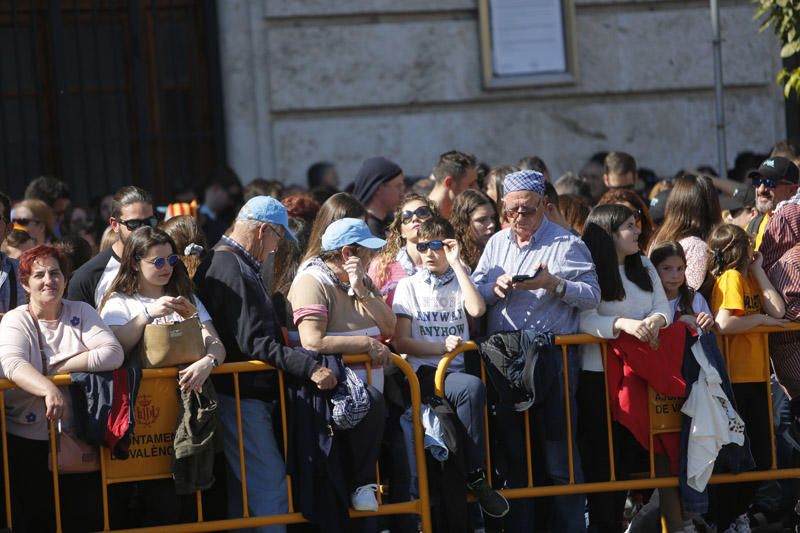 Búscate en la mascletà del 2 de marzo