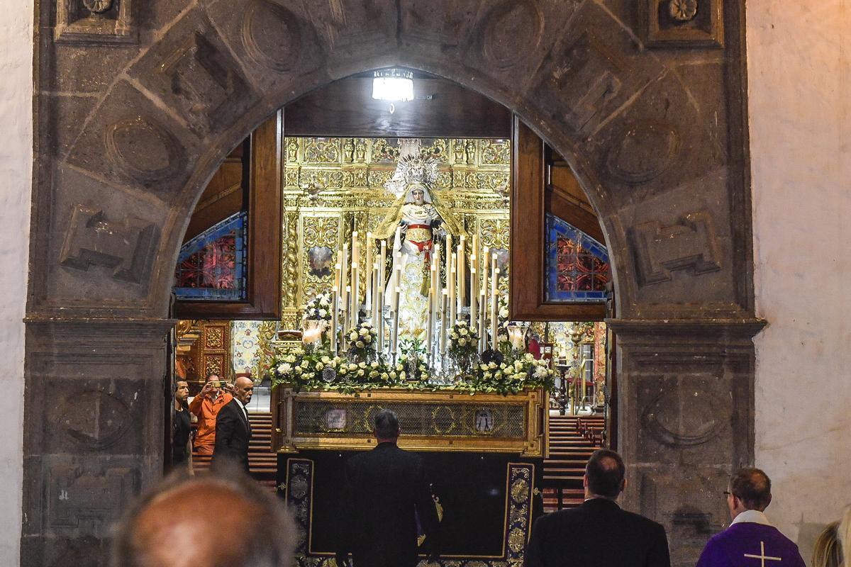 Procesion de Los Dolores de Triana Procesion de Los Dolores de Triana