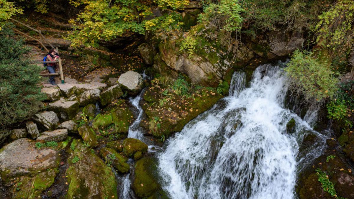 Una de las cascadas de las Fuentes del Llobregat.