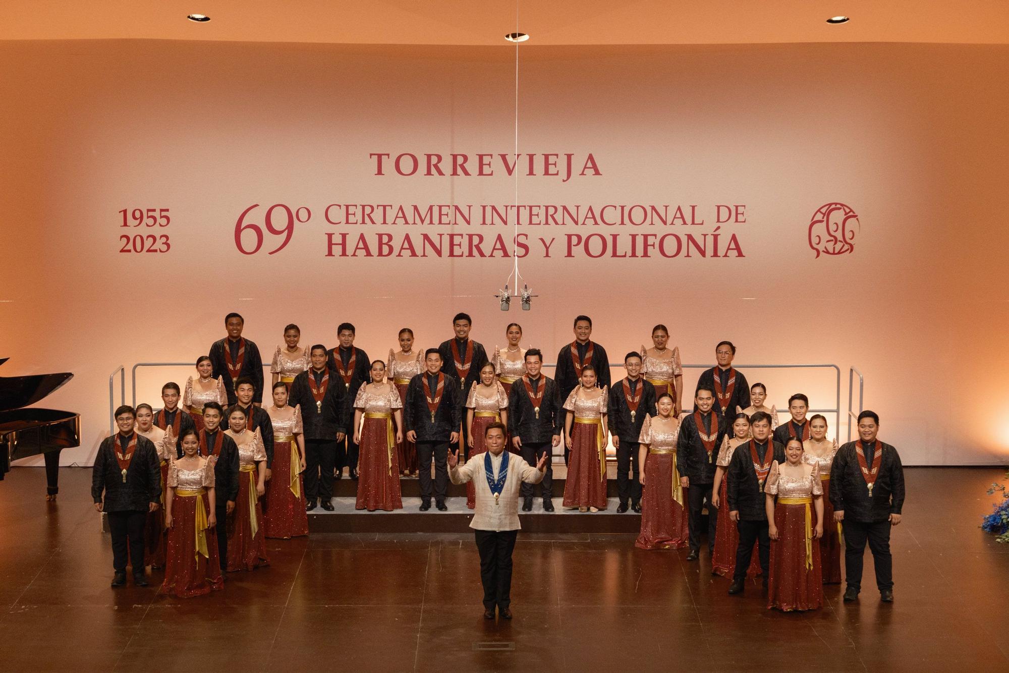 Velada de exhibición de las mejores masas corales y entrega de premios del Certamen Internacional de Habaneras y Polifonía de Torrevieja