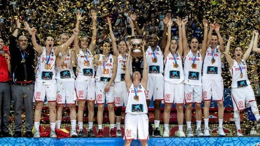 La capitana Laia Palau va alçar el títol de campiona d&#039;Europa en el seu últim partit amb la selecció