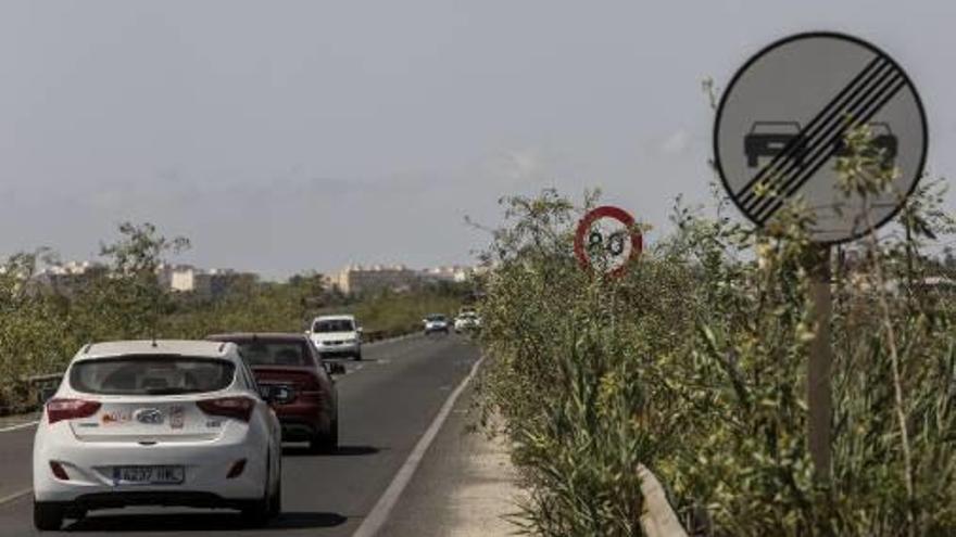 Las ramas impiden asimismo la correcta visión de las señales.