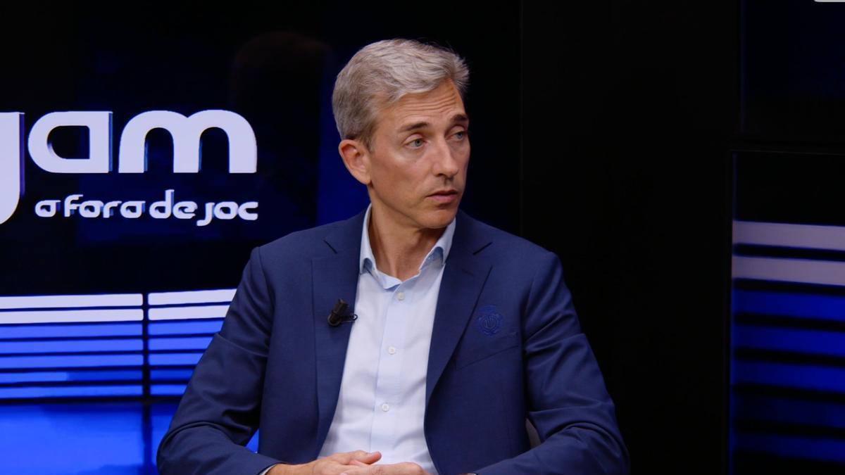 Alfonso Díaz, durante su intervención en el programa Jugam a fora de joc de Fibwi TV.