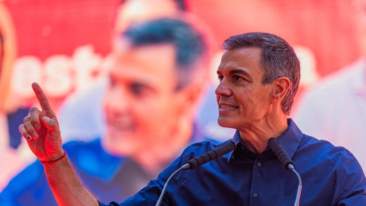 INTELIGENCIA ARTIFICIAL | Sánchez sentará a los agentes sociales para impulsar un “contrato social” sobre IA y regular su impacto laboral