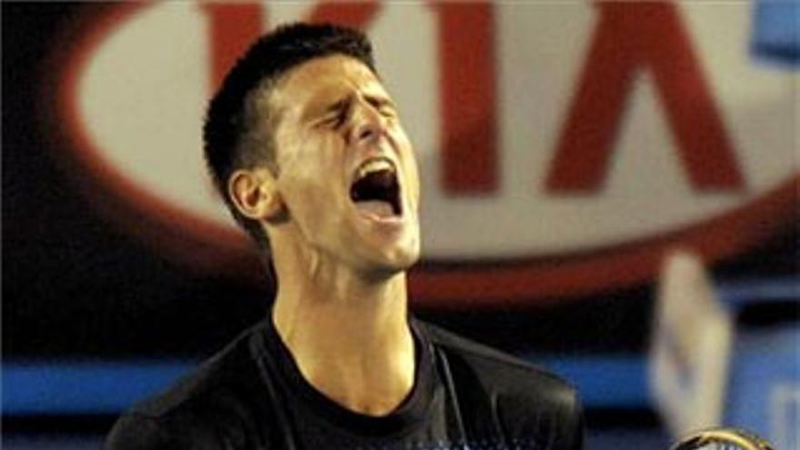 Djokovic vence a Federer