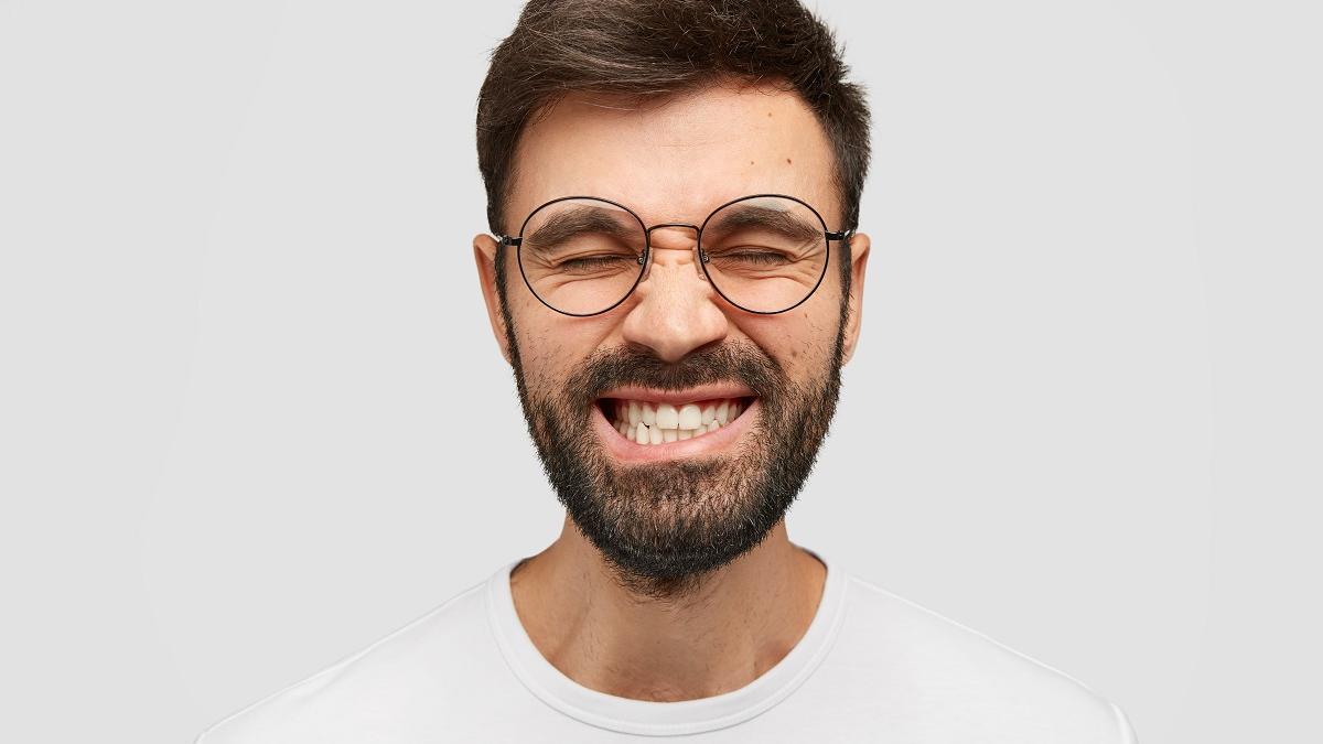 Tienes bruxismo? 3 consejos para evitarlo - Nart Clínica Dental