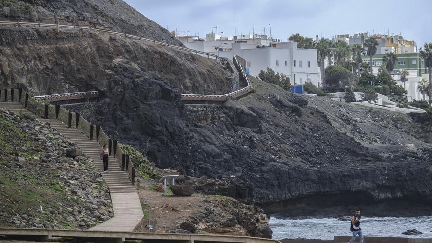 Los accesos de El Confital reabren dos semanas después del paso de &#039;Hermine&#039;