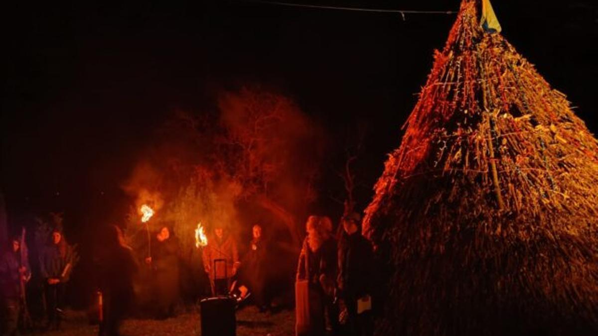 O Apalpador volta este sábado á aldea de Carreira, en Zas.