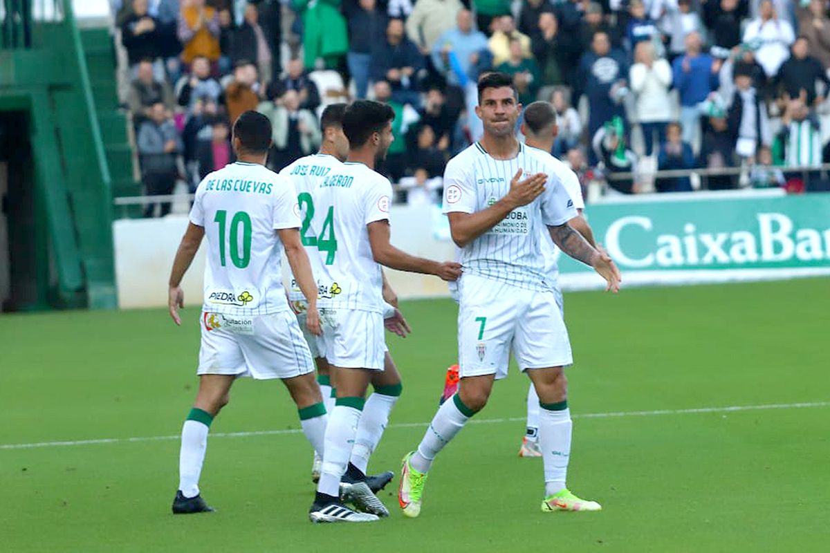 Las imágenes del Córdoba CF - Linares Deportivo