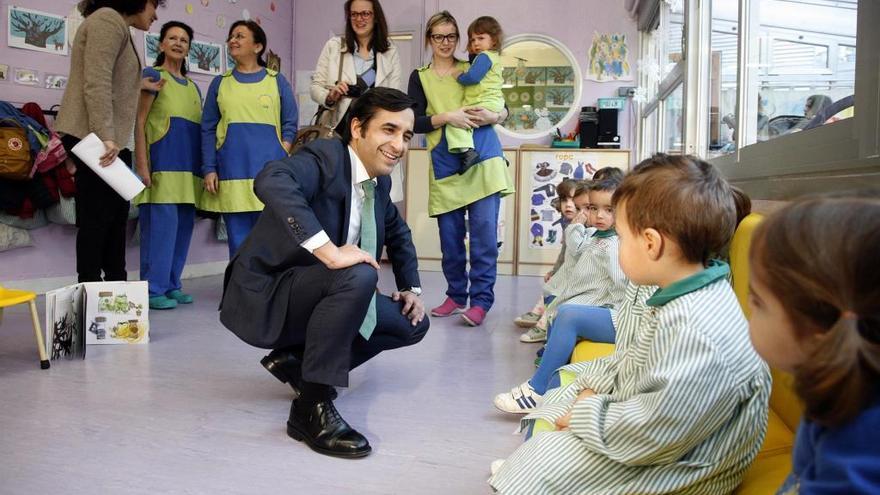 Galicia propone una &quot;estrategia nacional&quot; para favorecer la natalidad