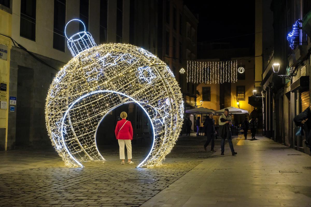 Luces y adornos navideños en Las Palmas de Gran Canaria
