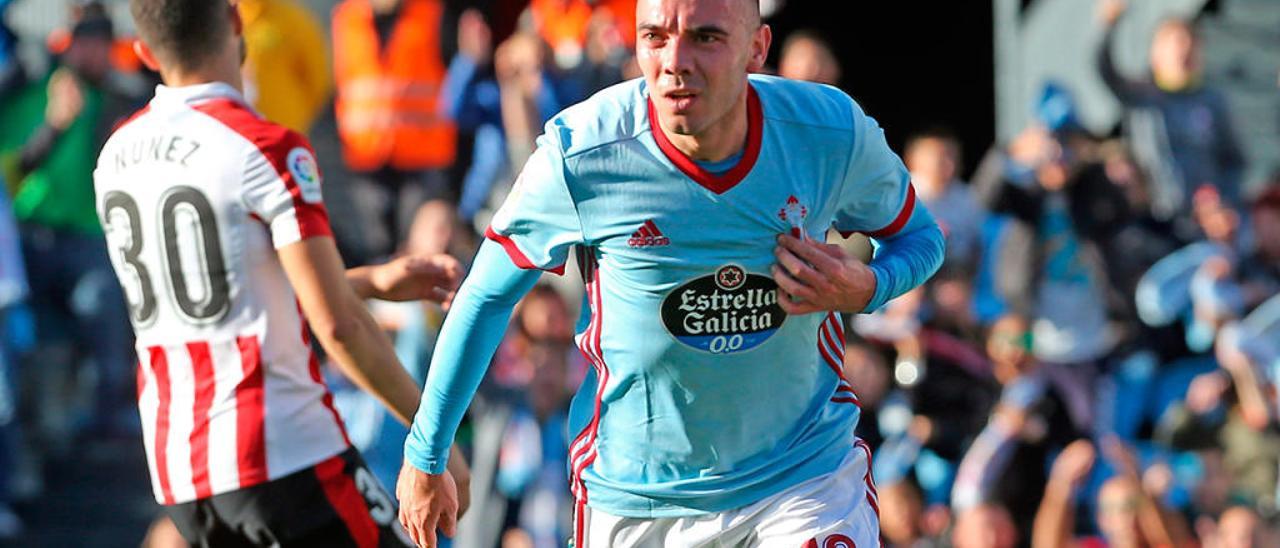 Iago Aspas tras marcarle un gol al Athletic  en Balaídos. // Marta G. Brea