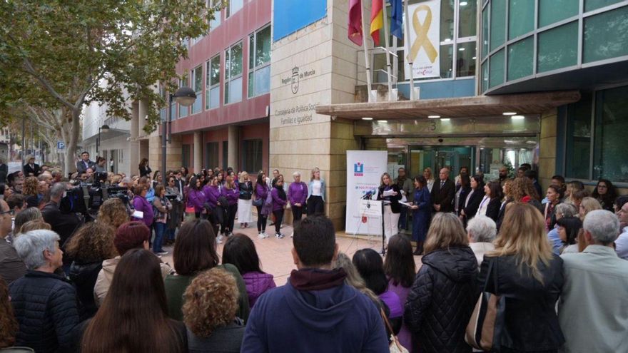 El Gobierno regional destaca la &quot;necesidad de crear conciencia social&quot;