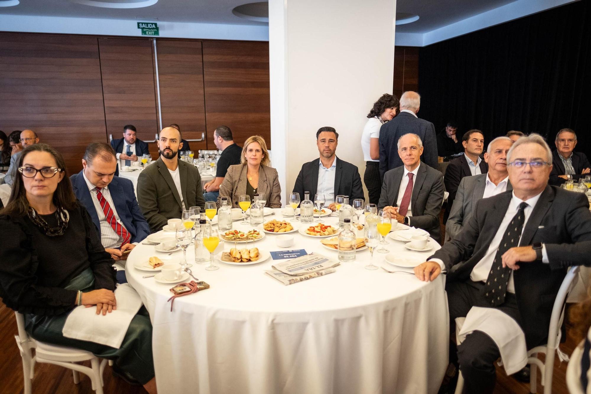 Foro con Manuel Domínguez