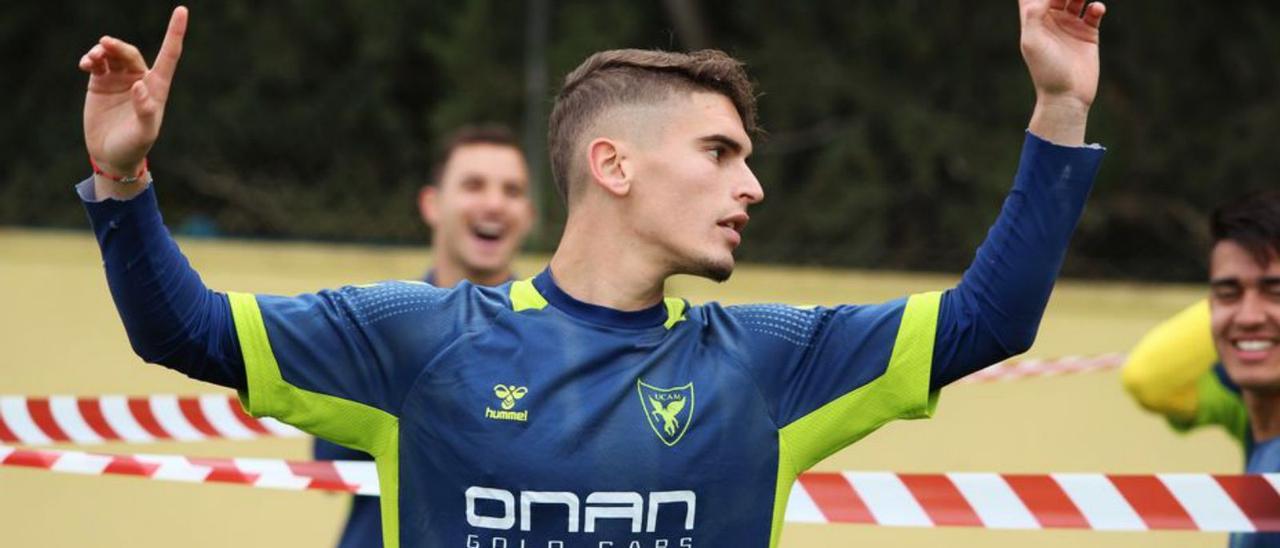 Josema Raigal, del UCAM Murcia, en un entrenamiento.  | PRENSA UCAM CF