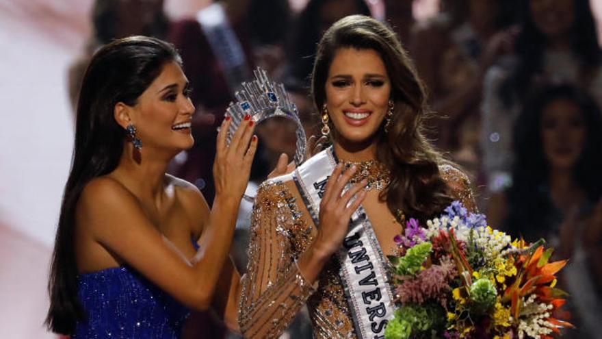 La francesa Iris Mittenaere se corona Miss Universo 2016