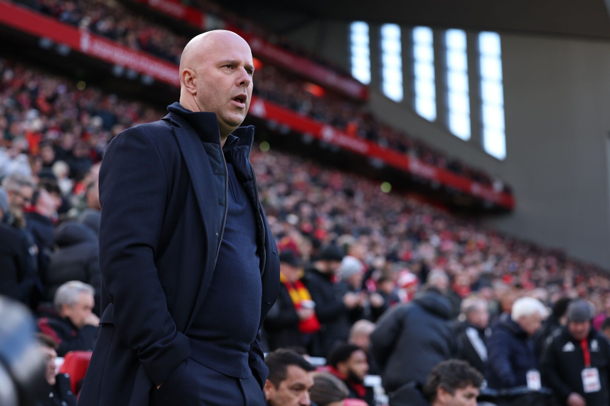 Slot bromea con Xabi Alonso: "Me llamó y me dijo que cogería al equipo en seis meses"