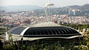 zentauroepp2268784 barcelona  27 09 2004   el palau sant jordi    este  mediodi181116182836