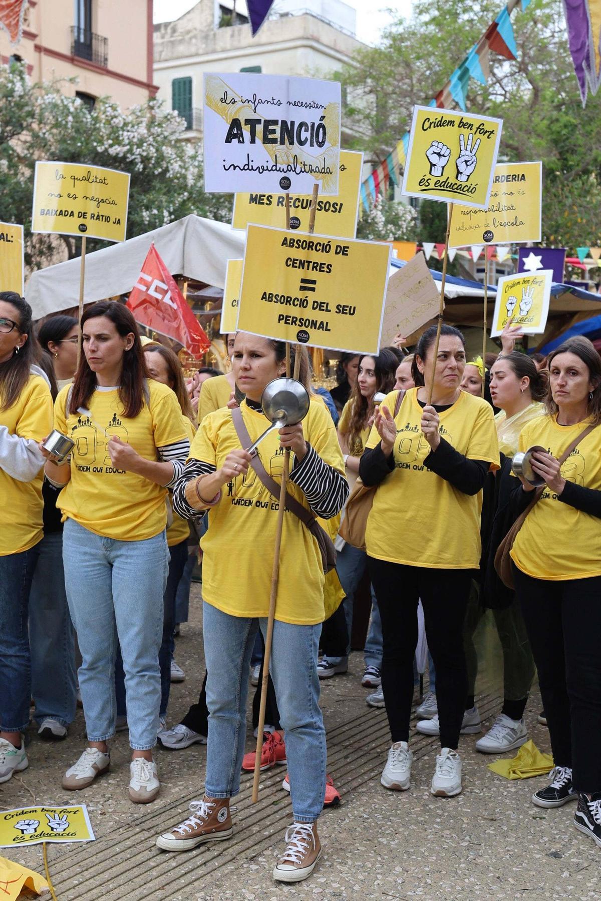 Protesta de las educadoras de Infantil de 0 a 3 años en Ibiza
