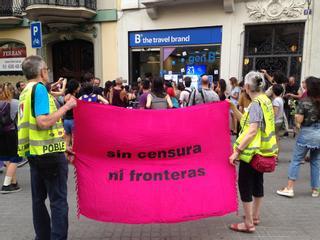 Protesta por un macrovuelo de deportación de inmigrantes previsto para el lunes