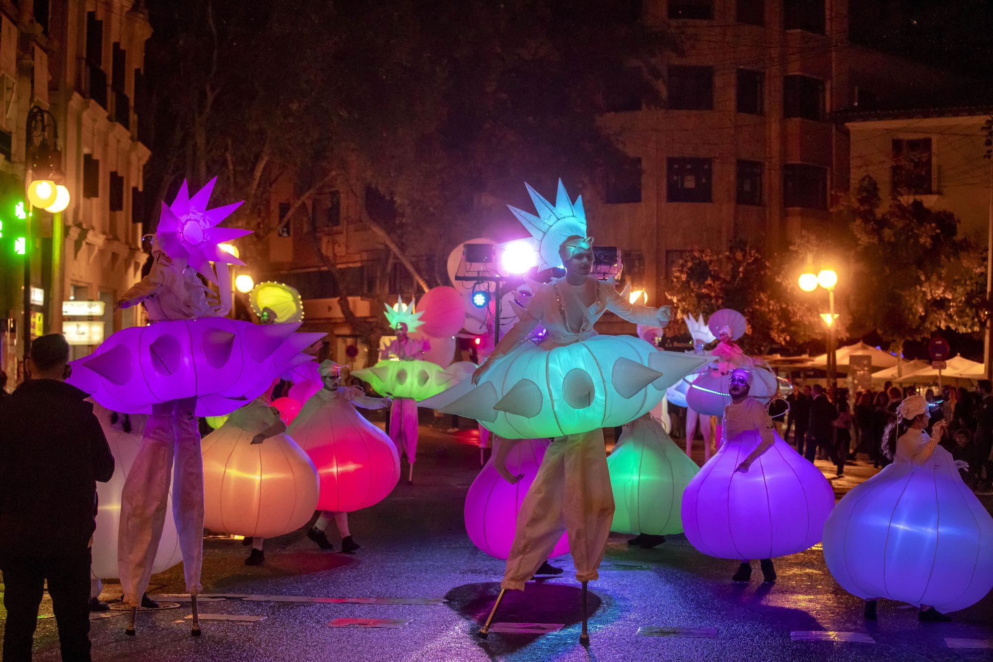 La lluvia frustra los espectáculos de luces de Navidad en Palma