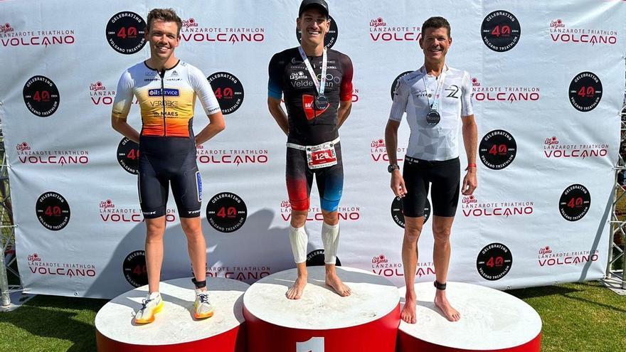 Laurens Verluyten y Lydia Dant se coronan como campeones del Club La Santa Volcano Triathlon 2024