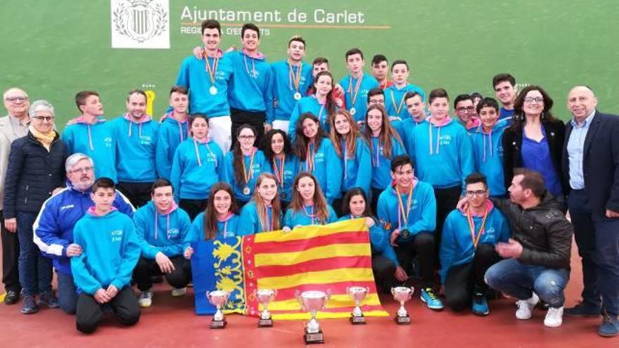 Entrega de premios tras el campeonato de Carlet.