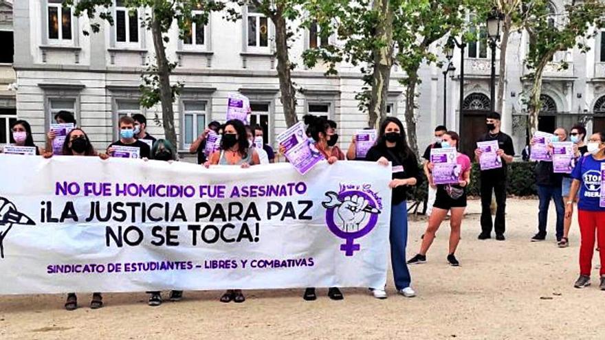 El clamor para hacer justicia con Paz Fernández llega a Madrid