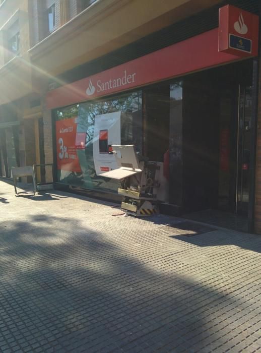 Robo en una sucursal del Banco Santander en Pedregalejo