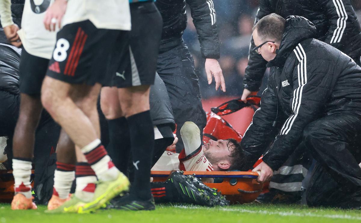 Conor Bradley, del Liverpool, tras su grave lesión ante el Arsenal