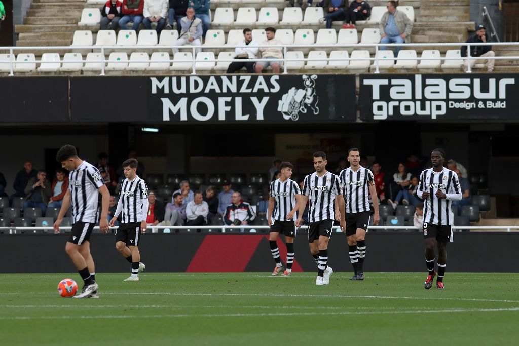 Todas las imágenes del encuentro entre el FC Cartagena y el Eldense