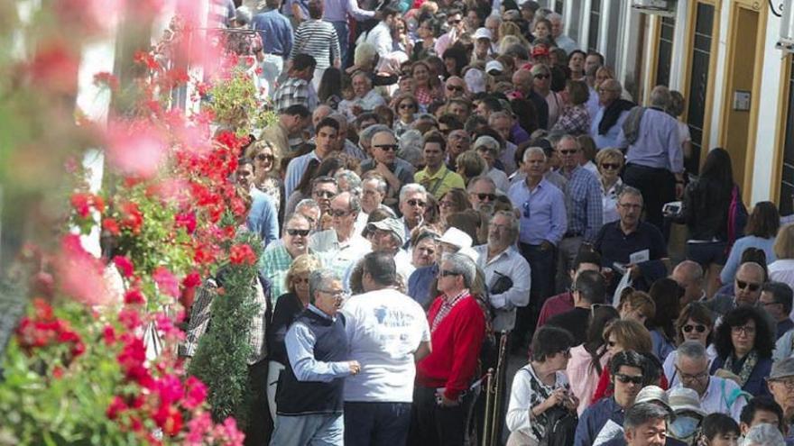 Los turistas responden de forma masiva a la Fiesta de los Patios en Córdoba