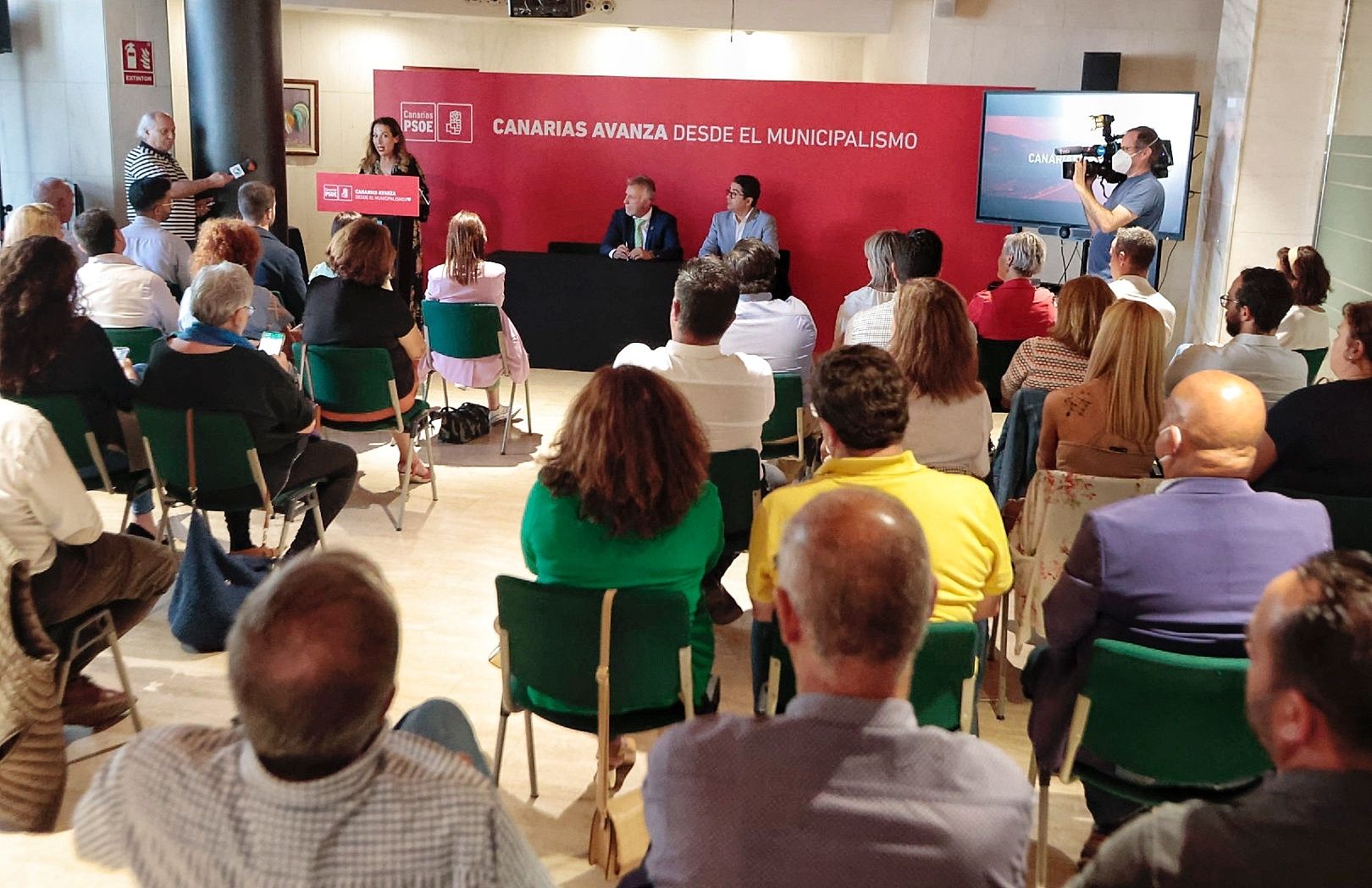 Encuentro de Ángel Víctor Torres y portavoces municipales del PSOE