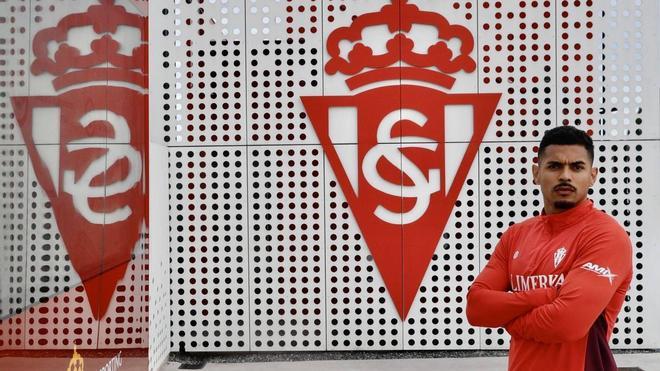 La compleja infancia de Gularte, su arraigo a "el Canillas" y a 40 semanas, el contrato que rompió por el Sporting...: "Este es el año"