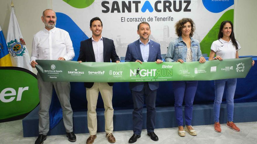 La Binter NightRun, una marea verde de más de 4.000 entusiastas