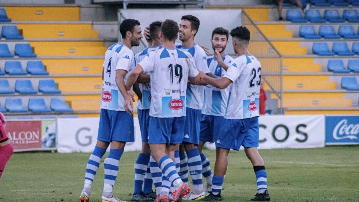 El Alcoyano deja grandes dudas tras una irregular pretemporada - Información