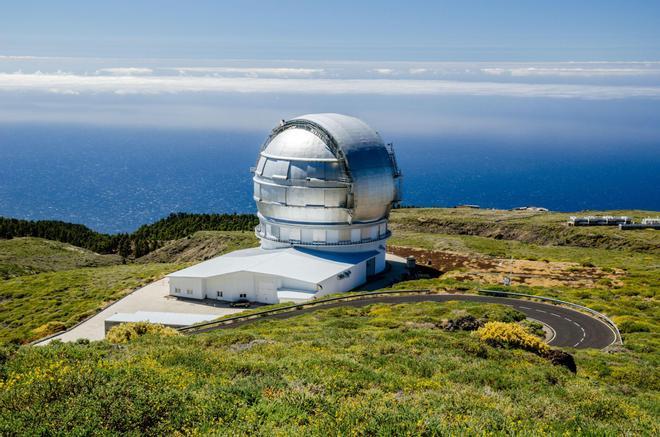 El Gran Telescopio de Canarias se actualiza para captar explosiones de estrellas cercanas al Big Bang