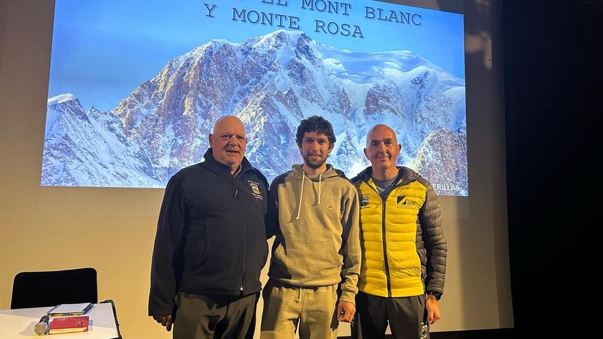 El leonés Manu Merillas deleita con su ponencia en la Semana de Montaña de Cangas de Onís