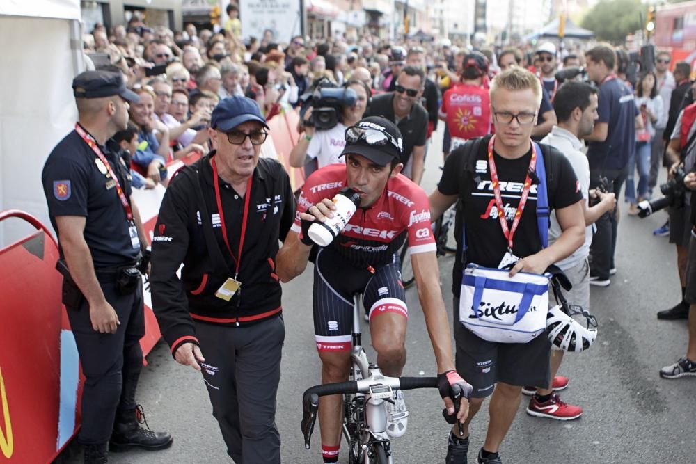 Llegada de la Vuelta a España al Muro de San Lorenzo