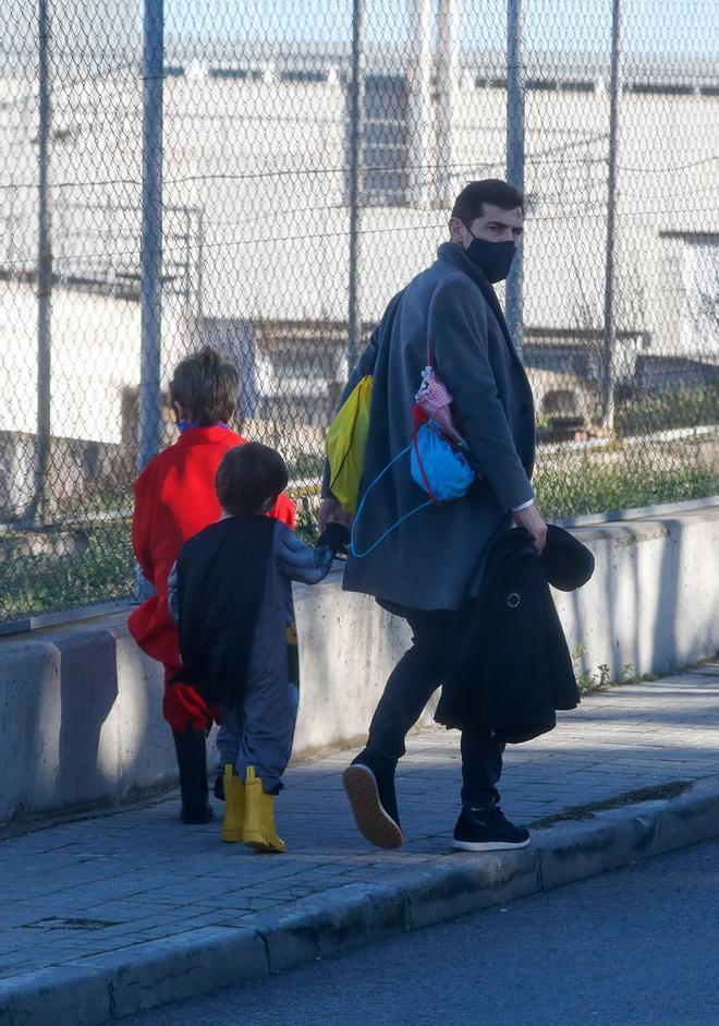 Iker Casillas con sus hijos