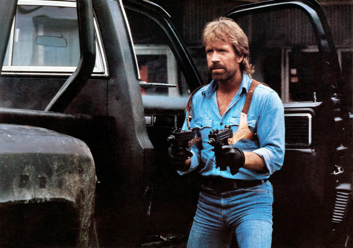 Chuck Norris fue, es y siempre será una leyenda del cine